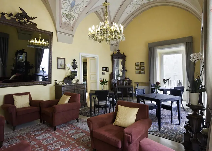 Palazzo Papaleo Hotel