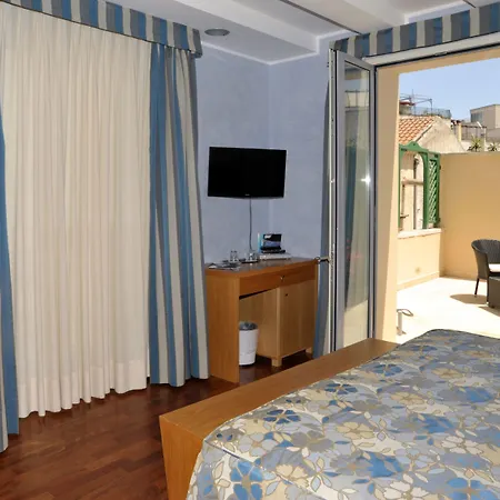 Palazzo Papaleo Hotel Otrante