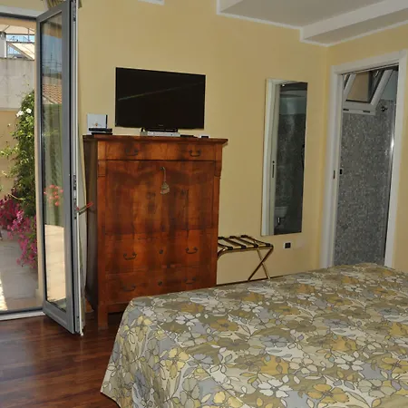 Palazzo Papaleo 5*